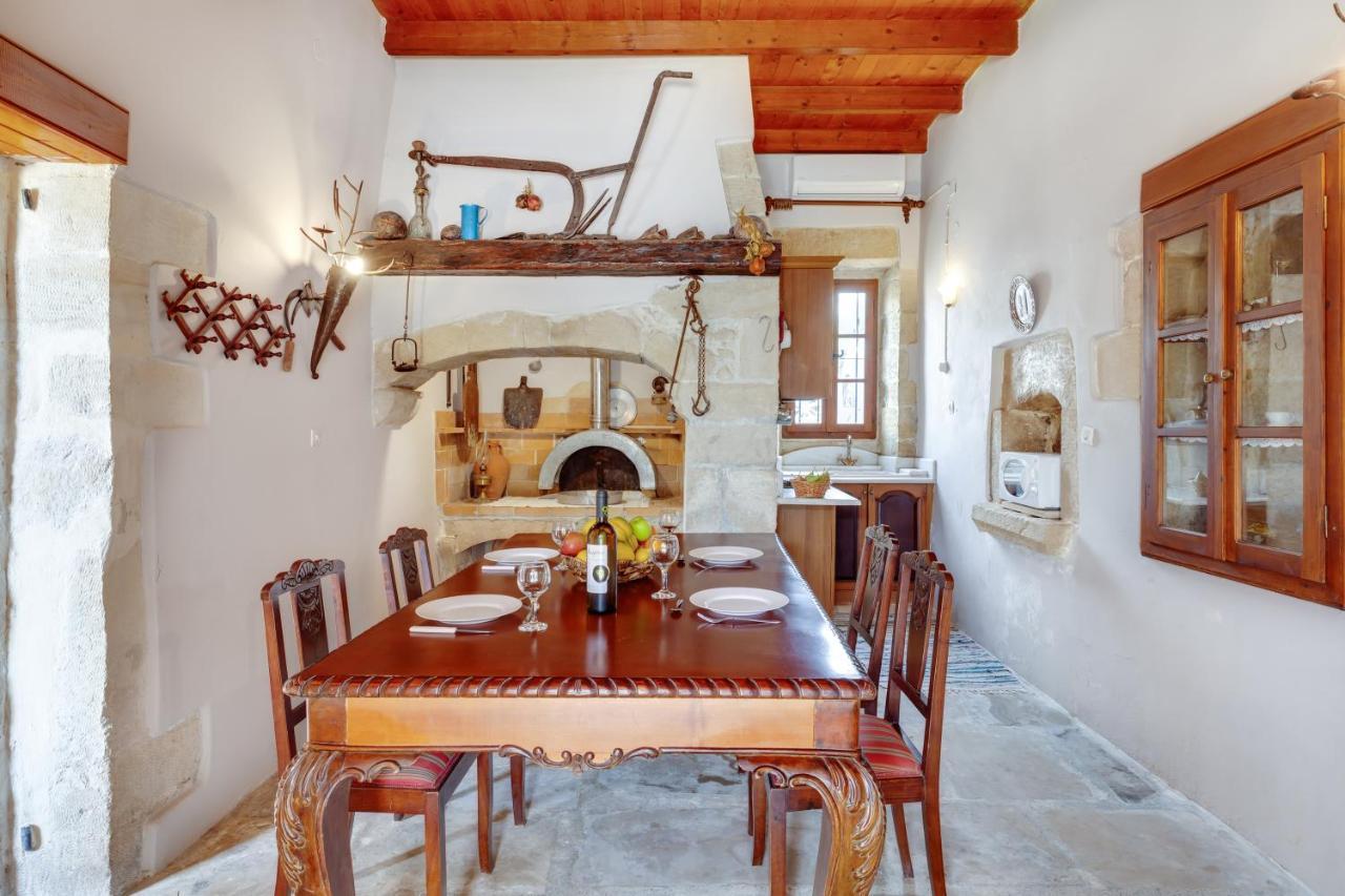 Traditional Home Vereniki With Heated Pool - By Apokoronas Villas Gavalochori Zewnętrze zdjęcie