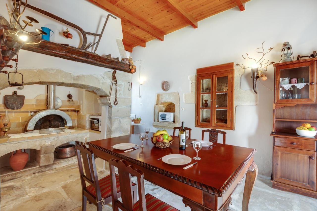 Traditional Home Vereniki With Heated Pool - By Apokoronas Villas Gavalochori Zewnętrze zdjęcie