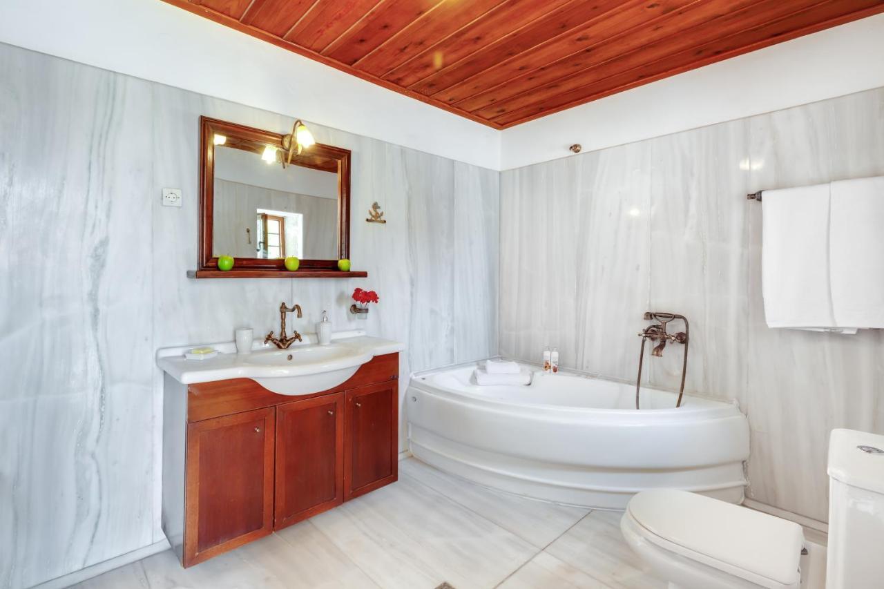 Traditional Home Vereniki With Heated Pool - By Apokoronas Villas Gavalochori Zewnętrze zdjęcie