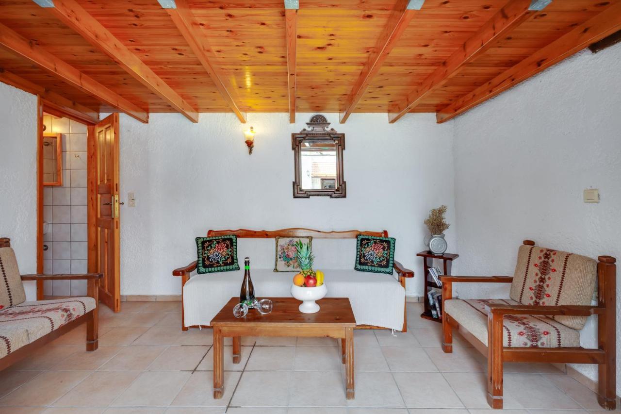 Traditional Home Vereniki With Heated Pool - By Apokoronas Villas Gavalochori Zewnętrze zdjęcie